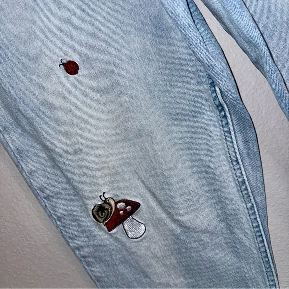 Hot Topic Jeans Frog Mushroom Embroidered Chic Y2K Women’s Sz9 Cute‎ Casual - Picture 12 of 12